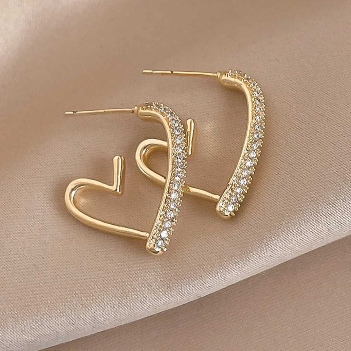 Trendy Simple Gold Color Hoop For Women Girl Crystal Heart Minimalist Earrings Party NEW Jewelry Gifts K251209 H260202
