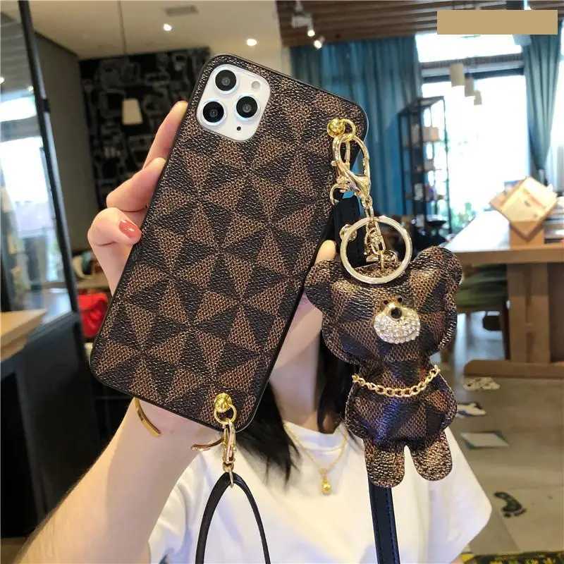 Diamond Bear Lanyard Girl Soft Case For Iphone 14 13 11 12 Pro Max Mini 7 8 Plus Xr X Xs Max Se 2020 Leather Phone Cover Fundas C251209