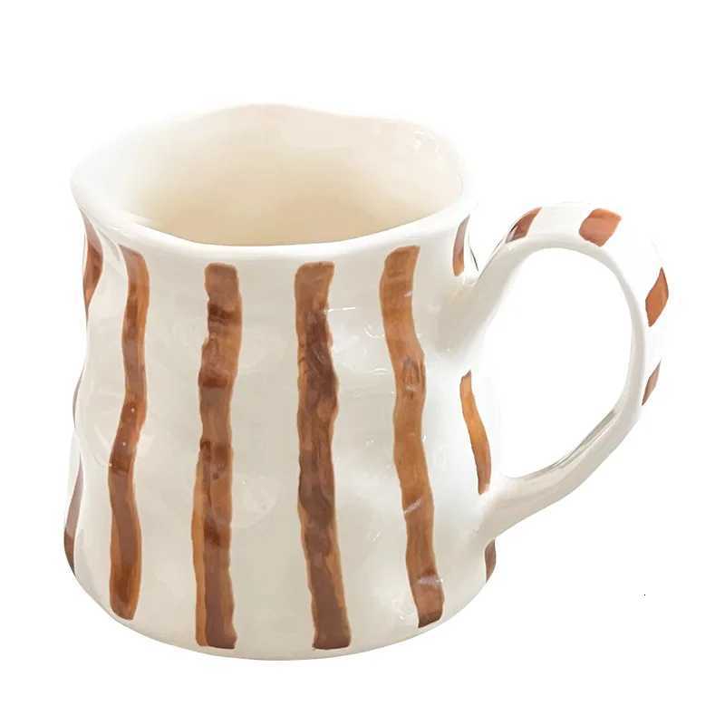 European Ceramic Striped Coffee Cup Irregar Couple g Exquisite Afternoon Tea Flower Tea Coffee Cup He Breakfast Milk g H251209