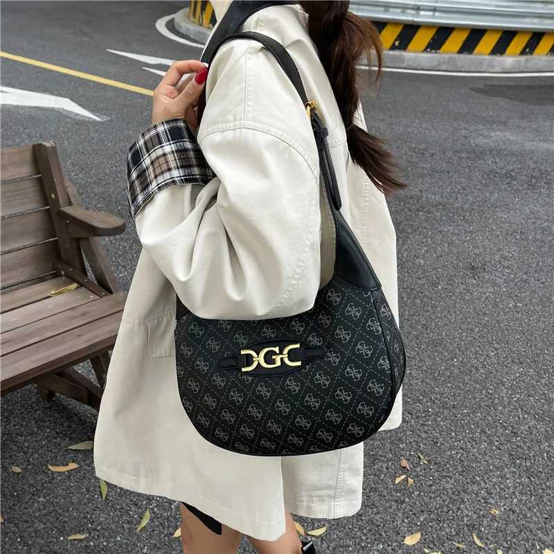 2025 Trendy Crescent Shoder Bag - Wens Unique Pea Purse High-End Crossbody Chic Daily Accessory Y251209