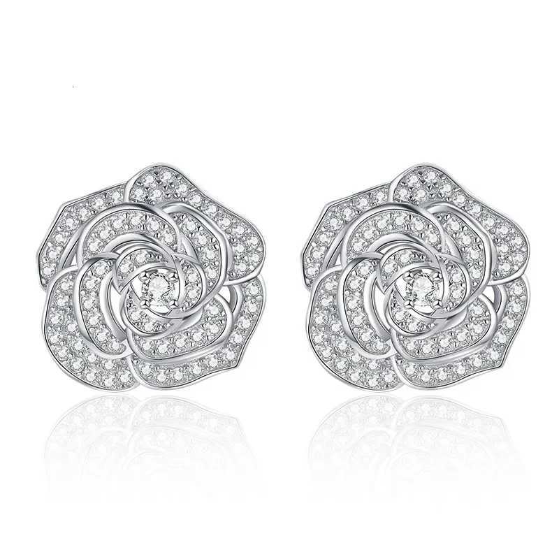 New Luxury 925 Sterling Silver Flower Shape High Carbon Diamond Stud Earrings for Women Wedding Fine Jewelry K251209 H260129