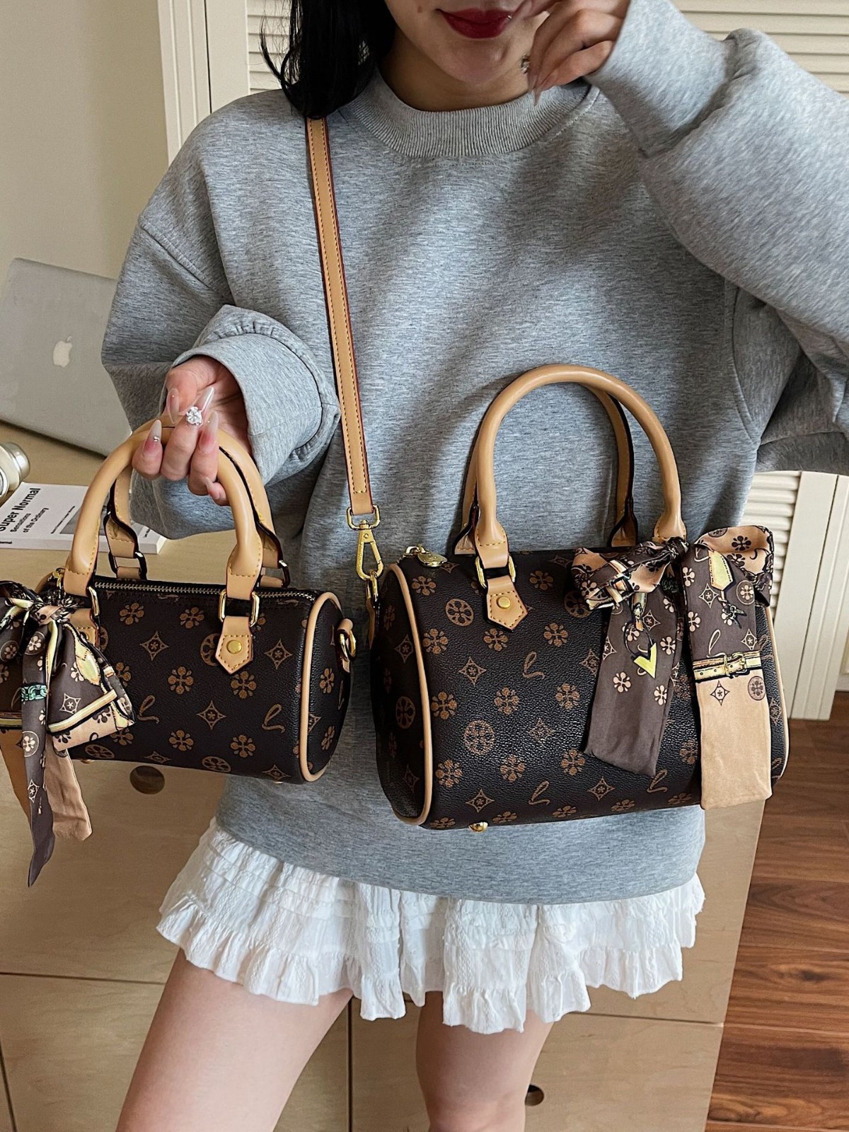 Free shipping designer bags for womens Shoulder bags white khaki brown fashionable and versatile crossbody bag