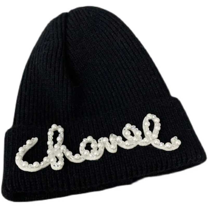 Luxury 2025 New Womens Korean Pearl Letter Knitted Beanie - Winter Warm Ear Protection Soft Elastic Fashionable Daily Cap Y251209
