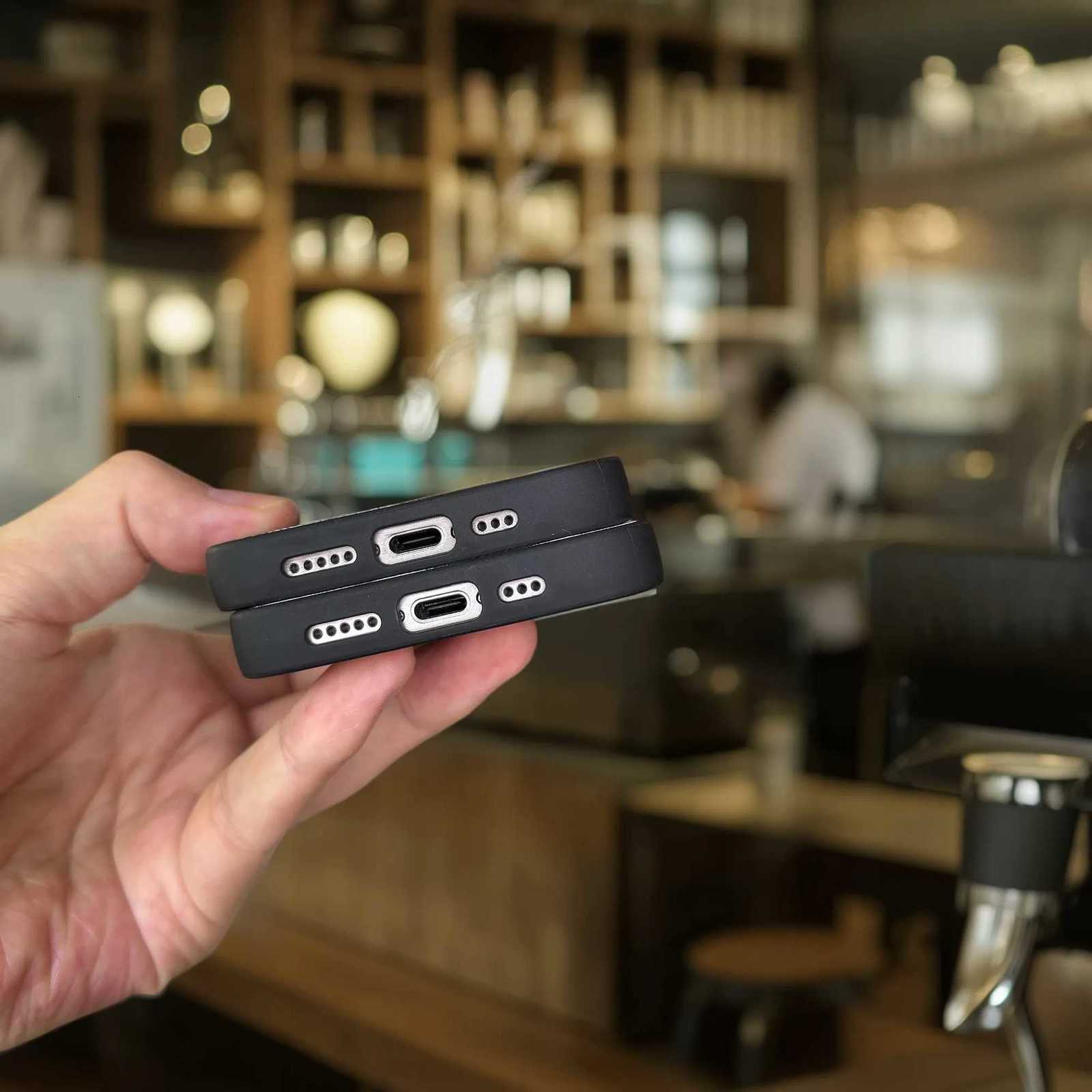 streetwear phone case for iphone 17 16 15 14 plus 13 12 11 pro max cover Luxury funda Cross pattern leather cases carcasa C251209