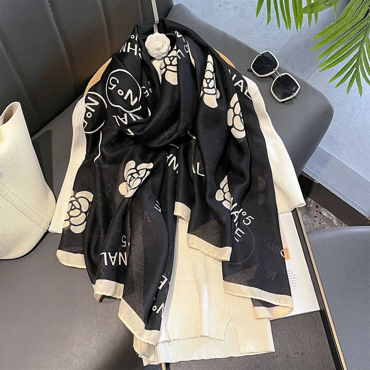 Luxury 180x90cm Camellia Printed Scarf for Women Autumn and Winter Cotton and Linen Scarf Warm Sun Protection Neck Protection Shawl Y251208