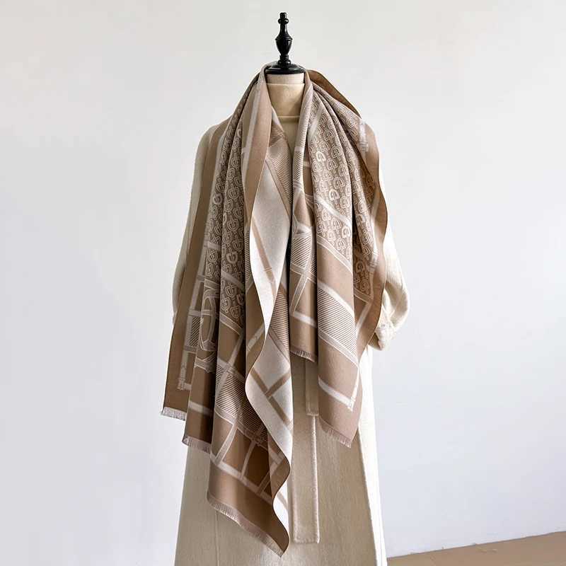 Luxury Elegant Leopard Print Scarf Imitation Cashmere Soft Warm Versatile Shawl Coldproof Windproof Blanket Scarf for Autumn Winter Y251208