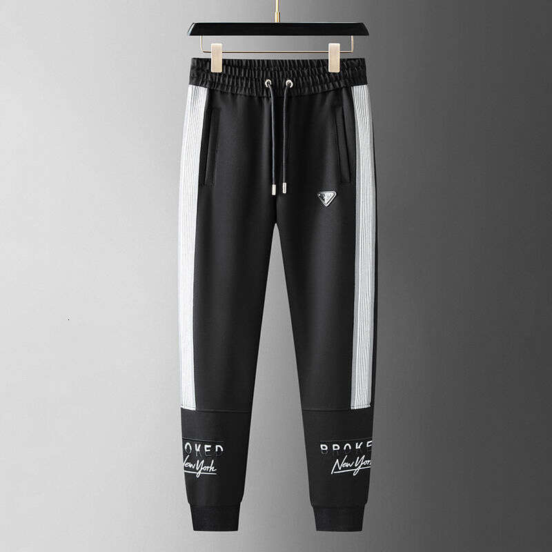 European High-End Design Brand Casual Suit For Men, Running Sportswear Two-Piece Set Trendy