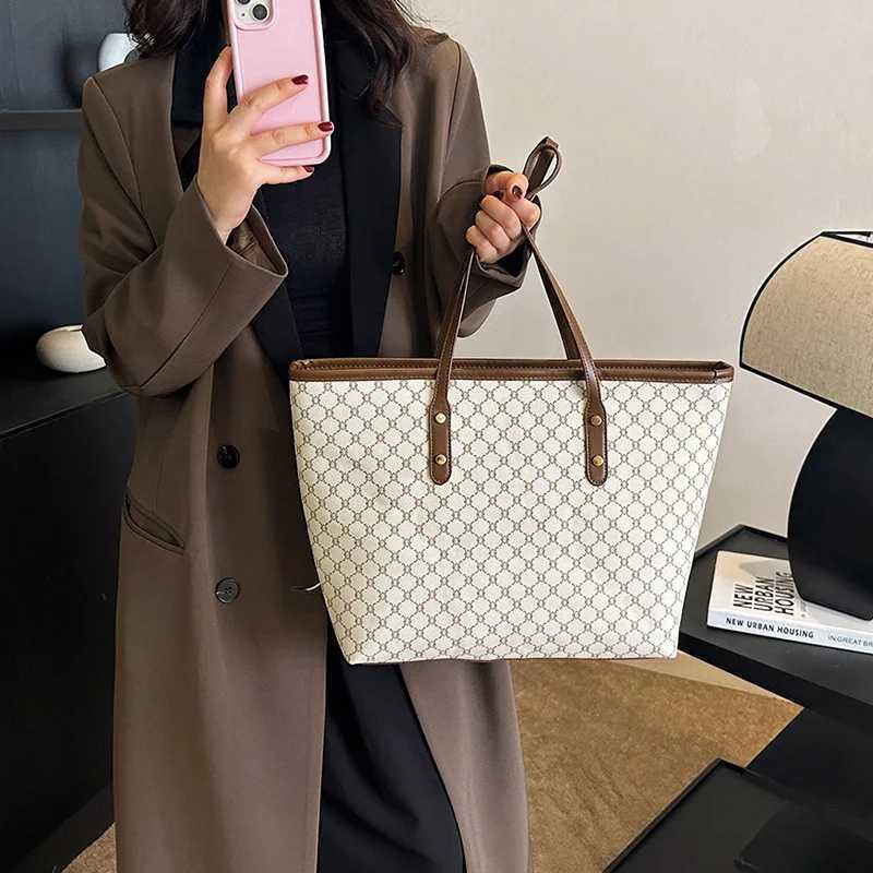 Large capacity shoder bag light luxury tote bag wens PU leather cmuting casual handbag mtifunctial high-end feel larg Y251209