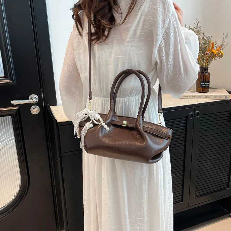 Mini Size Top-handle Bags For Wen Soild Color Shoder Cross Body With Pendant 2025 Lat Luxury Designer Handbags Y251209