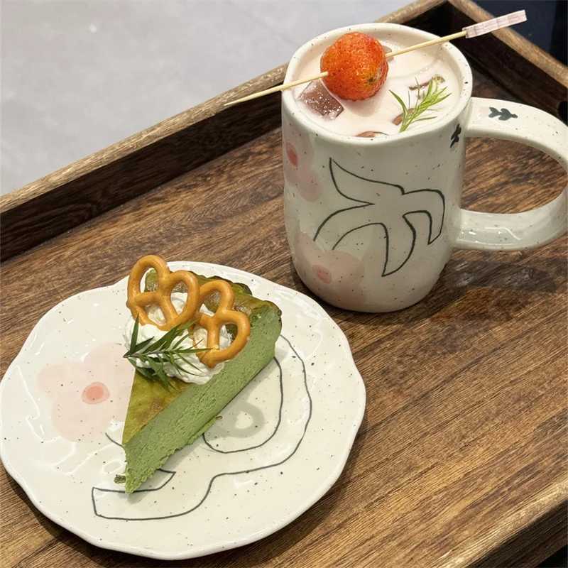 Ceramic g Coffee Funnel Ink splash art Cups Hand pinch Irregar g Handpainted Ceramic Coffee Cup Breakfast milk Cup Saucer H251209