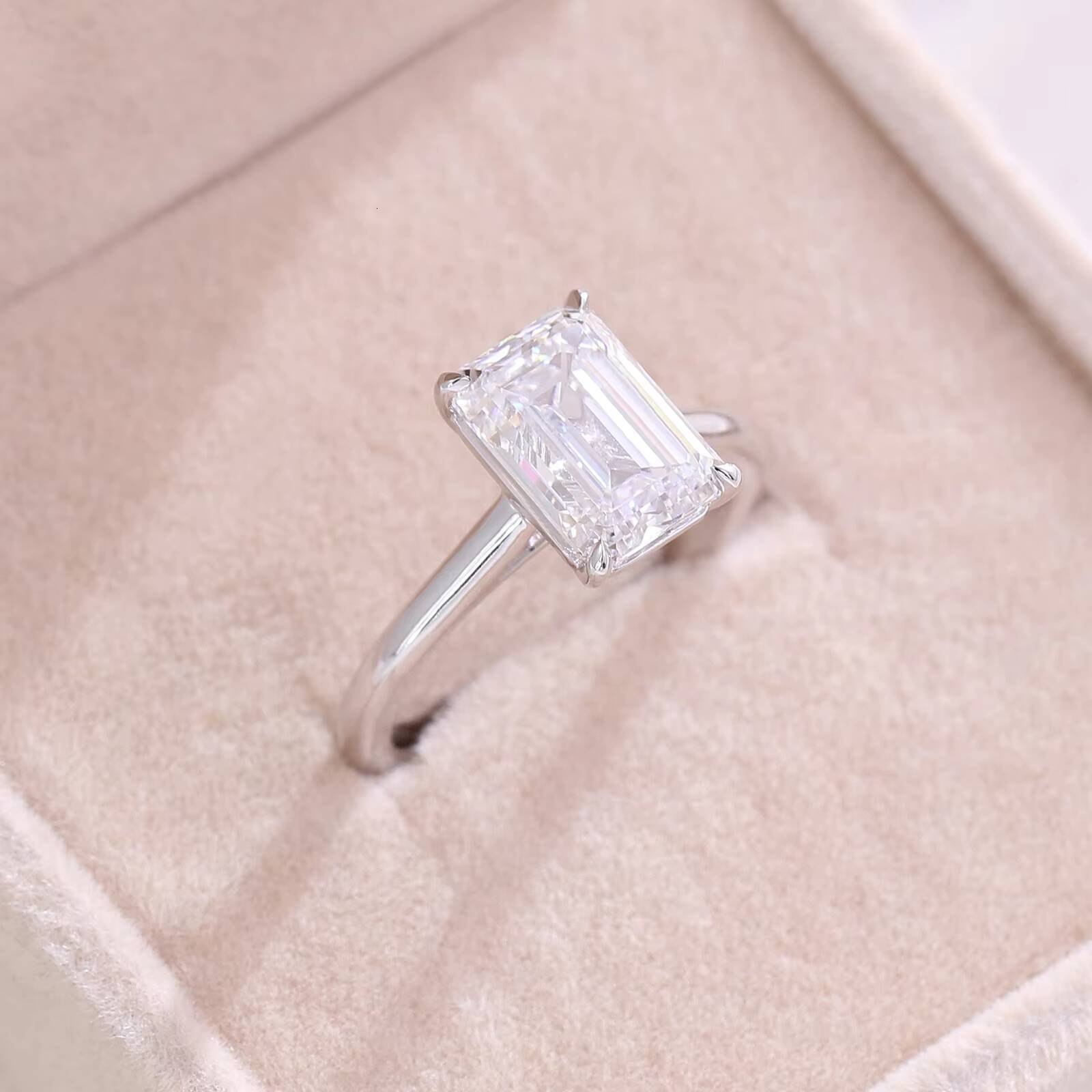 Provence Gem 1950 PT950 IGI 30CT E VS1 Emerald Cut Lab Diamond CVD Solitaire Engagement Ring for Women