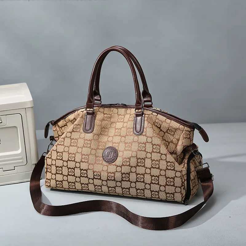 High quality letter large capacity wens fitness bag travel bag handbag designer luxury bag packing cubes bolsas de viaje Y251209