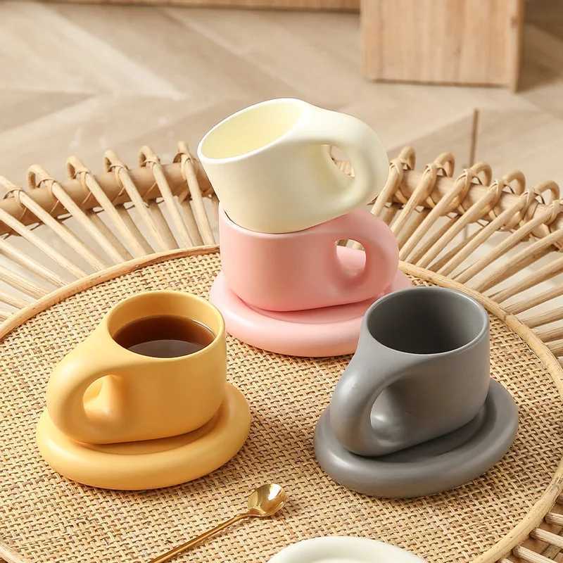 Breakfast milk cup Nordic Fat Ceramic g Summer large capacity student water cup Cute Big Belly Cups couple water coffee gs H251209