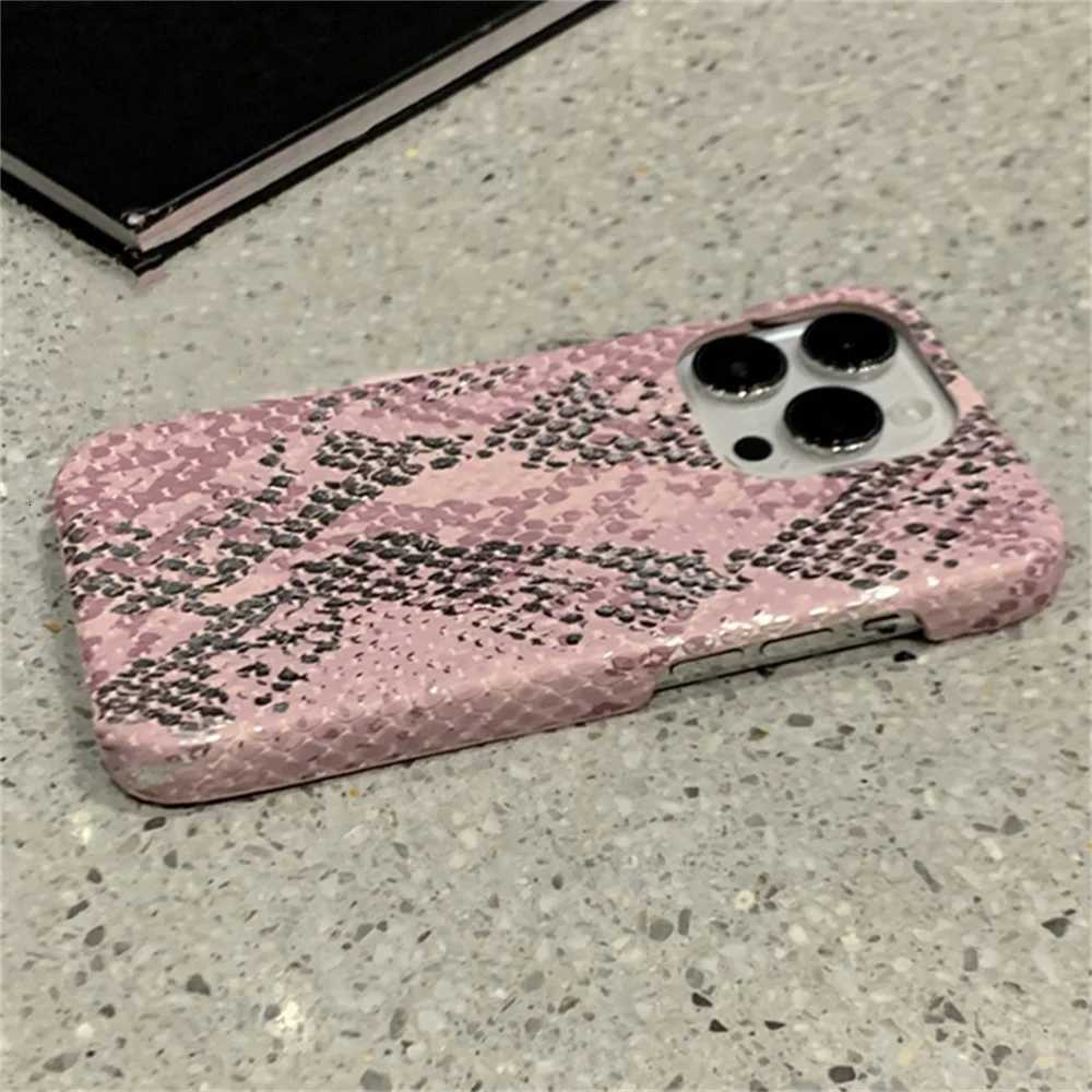 Luxury Glossy Snake Skin Print Leather Phone Case For iPhone 15 14 13 12 Pro Max Plus INS Glitter Camera Protection Soft Cover C251209