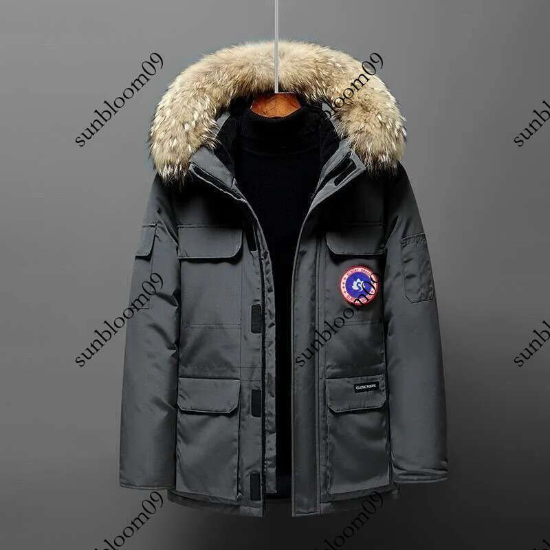 Canadian Puffer Jackets Luxury Designer candle Unisex Fashion Badge Canadian Gose Fur Hood Warm Down Long Thickening Windbreaker Parka 6ae