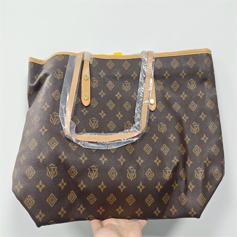 Shoulder bag blind box random fashion casual trend super value surprise 1 box equal to 1 random trendy bag (from the 2-7 popular designs in pics)