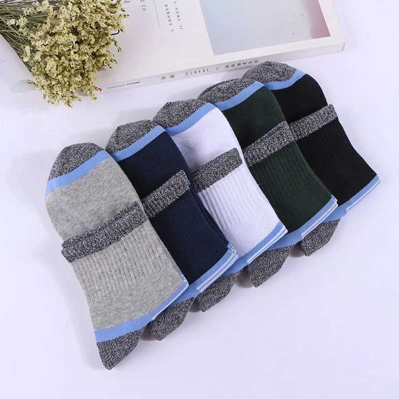 10Pairs/lot Brand Mens Sports Socks Cotton Breathable Running Basketball Socks Male Long Socks High Quality Comfortable NewT251209