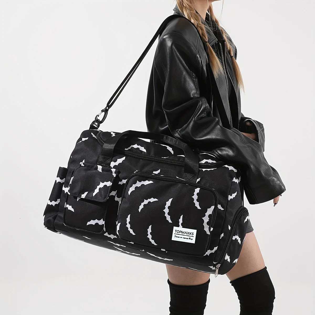 New bat pattern casual weekend bag with wet bag shoe cpartment large capacity hospital maternity bag simple crossbody bag Y251209