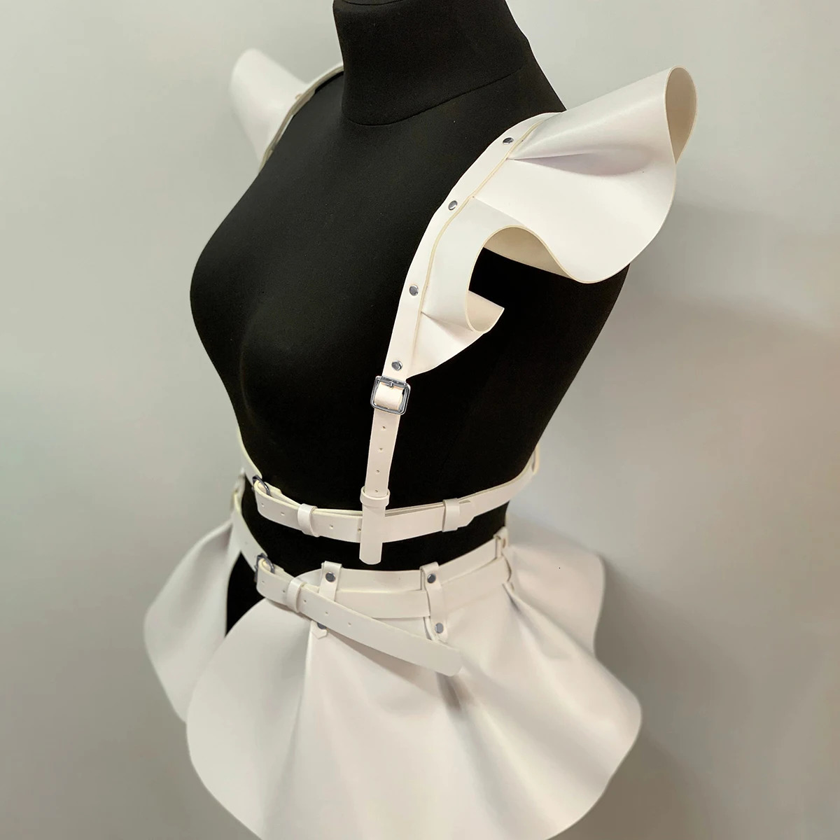 Leather Skirt Womens Belts Fashion Harness Belt Skirt With Ruffle Hem Gothic Style Waist Shoulder Belt Clothing Accessory 251111 - view 4