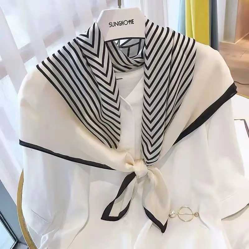 Luxury New Fashion Zebra Printed Square Scarf Soft Satin Thin Smooth Neck Scarf 7070cm Vintage Style Sunscreen Headscarf For Women Y251208