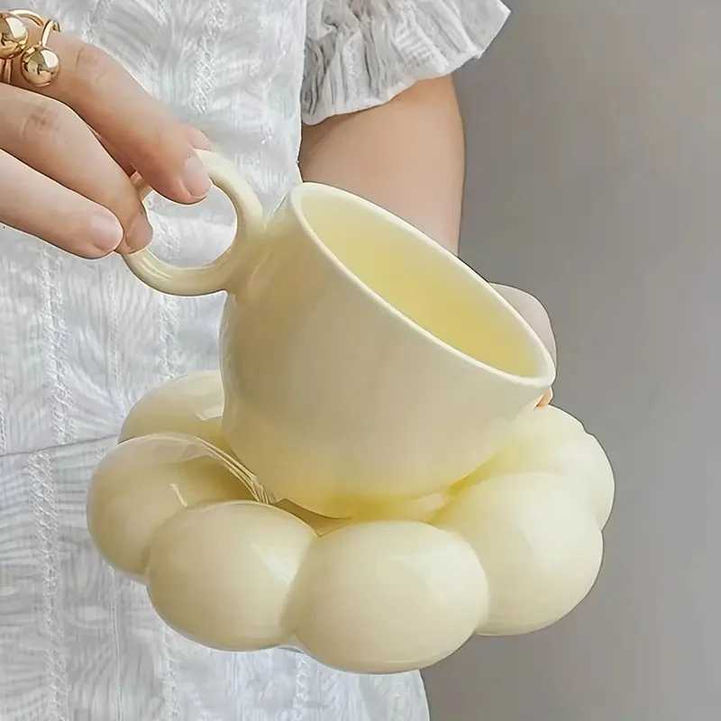 Ceramic Cloud-Shaped Coffee Cup Creative Suower Saucer Unique Off Afternoon Tea g Exquisite Milk Cups Kitchen Drinkware H251209