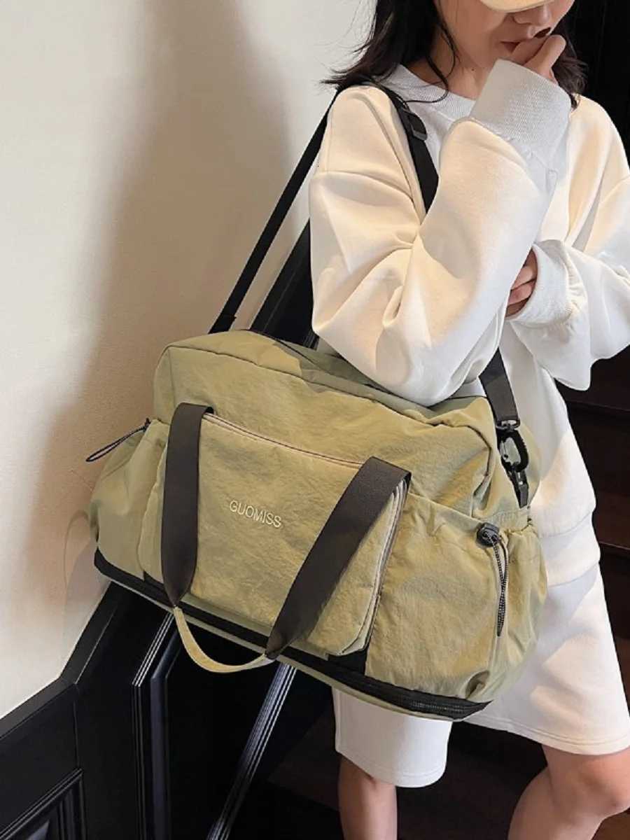 Wens portable travel lage bag mens large-capacity Handbag foldable storage bag dry and wet separati fitness bag Y251209