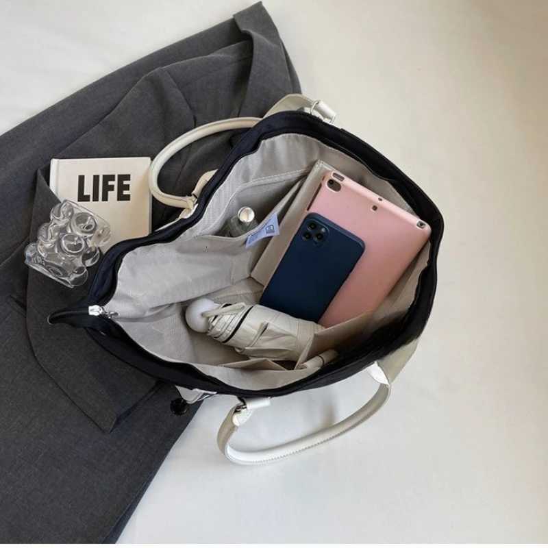 Fi Bowling Style Embroidered Letter Zipper Soft Shoder Bag 2025 New Sporty Travel Bags Oversi Underarm Bag Y251209