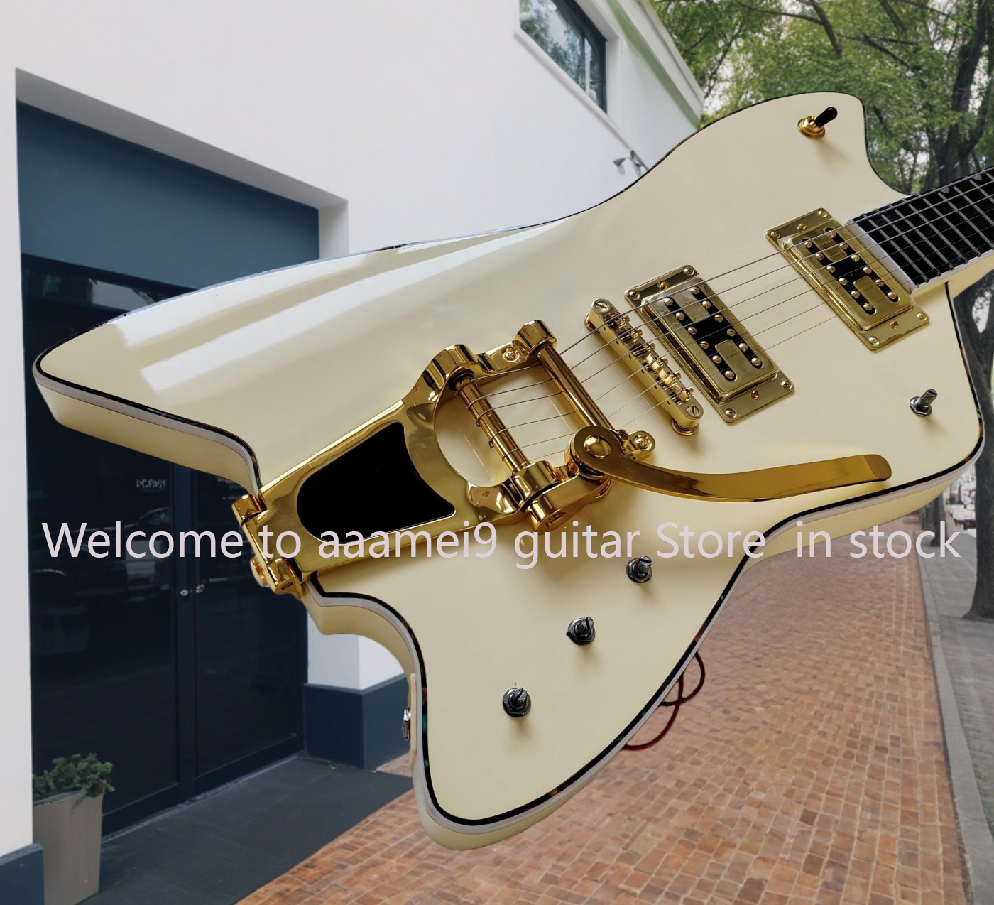 hot 6199TW Billy Bo Jupiter Fire electric guitar with rosewood fingerboard, milk yellow, gold hardware, 6 strings #25888