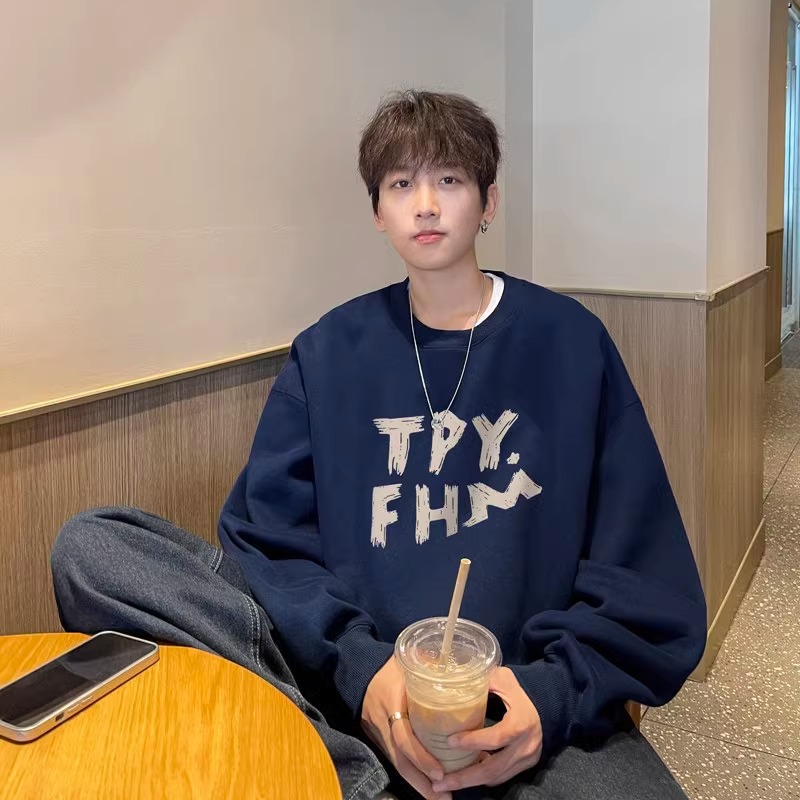 High-Quality Navy Heavyweight Fleece-Lined Cotton Crew Neck Sweatshirt for Boys: Autumn/Winter New Arrival, American Retro Style, Teenager-Friendly