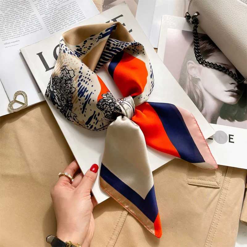 Luxury Luxury Brand Women Paisley Print Square Hijab Scarf Soft Satin Silk-like Small Neck Scarf Stylish Casual Headscarf Woman Bandana Y251208