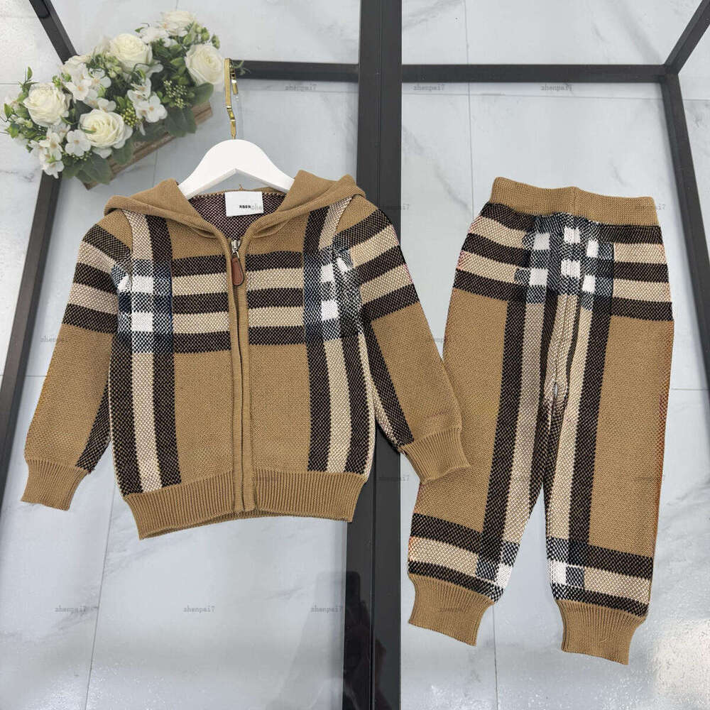 Top newborn jumpsuits Checker infant bodysuit designer baby clothes Knitted design toddler jacket and One-piece suit A378X11N090-b