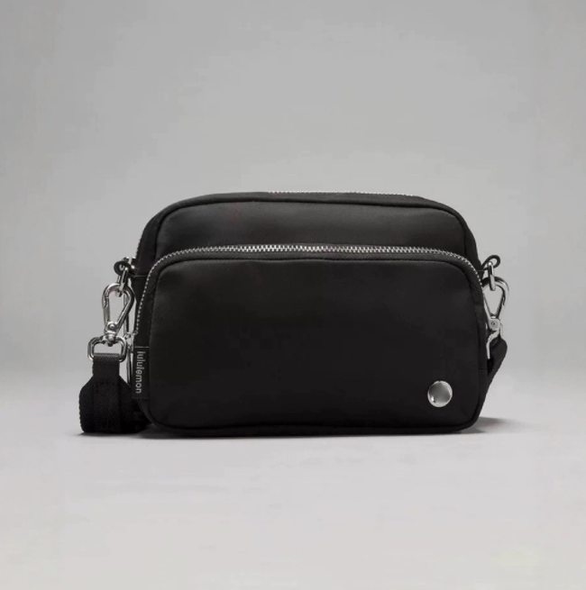 fashionable yoga nylon mens belt bum bag sport womens Crossbody Shoulder fanny pack portable Waist bumbags 2L everywhere Belt bags