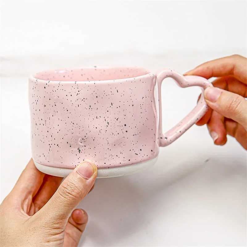 Korean Style ins Ceramics Cup 300ML Love shape handle Coffee g Breakfast milk oatmeal cup Water cup Vntines Day Gift H251209