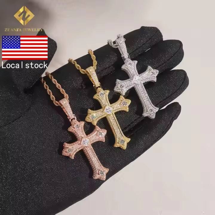 Hip Hop Fashion Jewelry 925 Silver VVS D Moissanite Pendant Men Women Charms Iced Out Shining Moissanite Diamond Cross Pendant