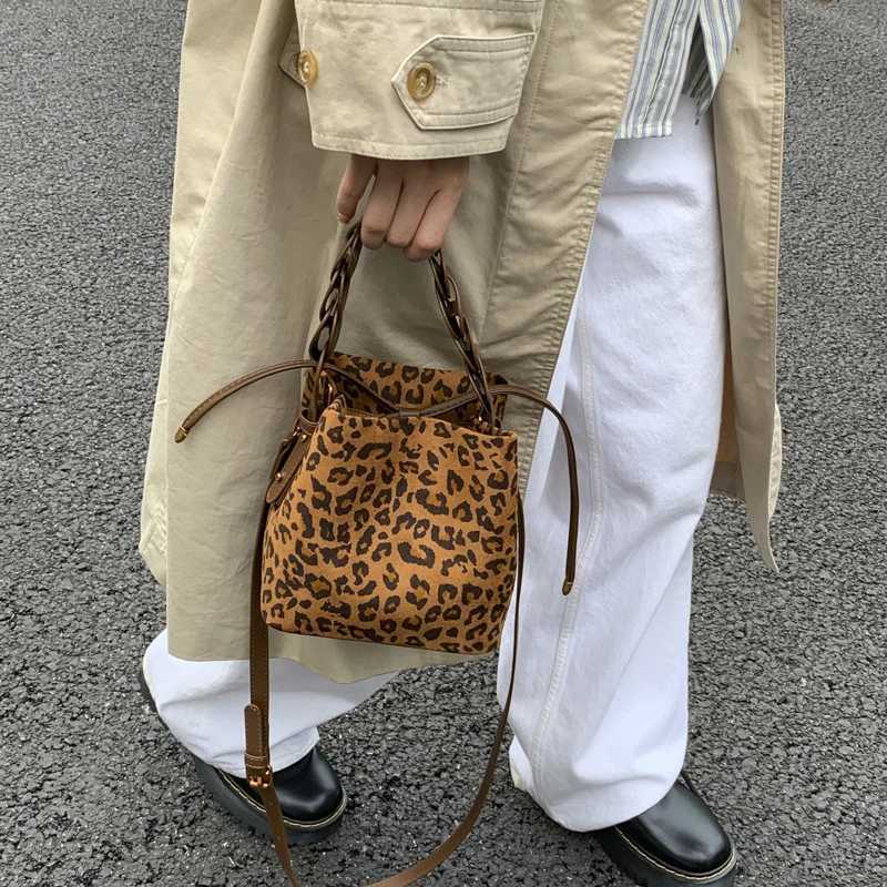 2025 Autumn Lat Drstring Bucket Handbags For Wen Faux Suede Leopard Prints Shoder Crossbody Bag With Braided Top-Handle Y251209
