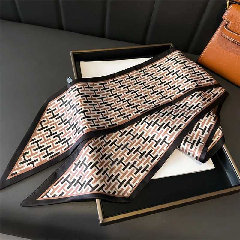 Luxury 2025 New Silk Scarves Girl Headband Neckerchief Foulard Hairband Hijab Ribbon Women Luxury Fashion Print Silk Scarf Tie Neck Bag Y251208