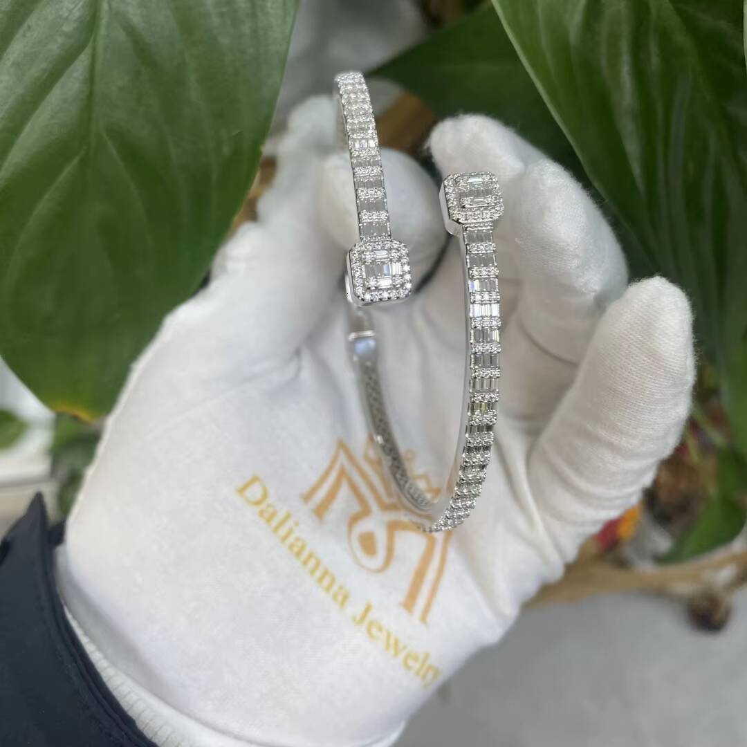 Custom Vvs Iced Out Cuban Link Fine Jewelry Open Bracelets Bangles Silver 925 Sterling Moissanite Bracelets and Bangles