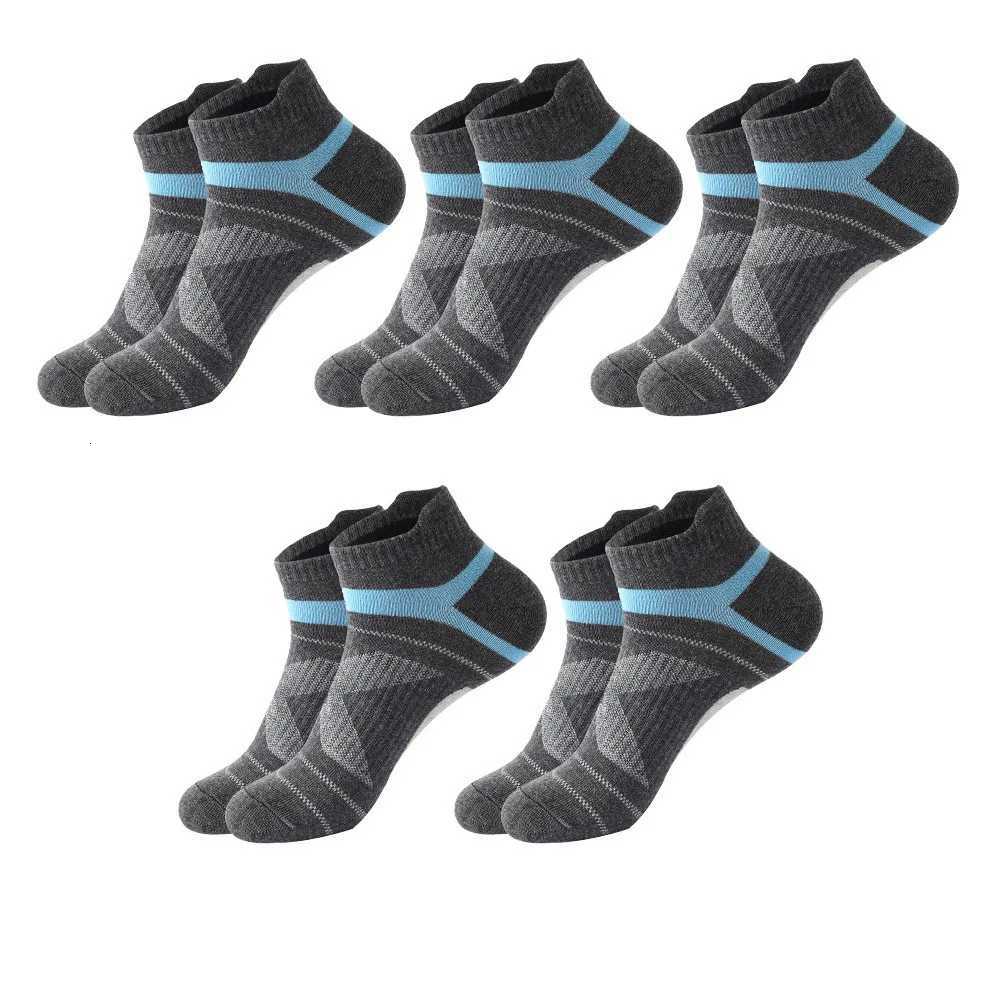 1pc Mens Medium Cotton Socks Thickened Sweat Absorbing Sports Socks Outdoor Wear-resistant Shock Absorption Running SocksT251209