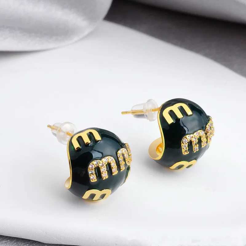 Luxury Letter Fashion Earrings For Women Creative New Red Black Arc Ball Earings J251208