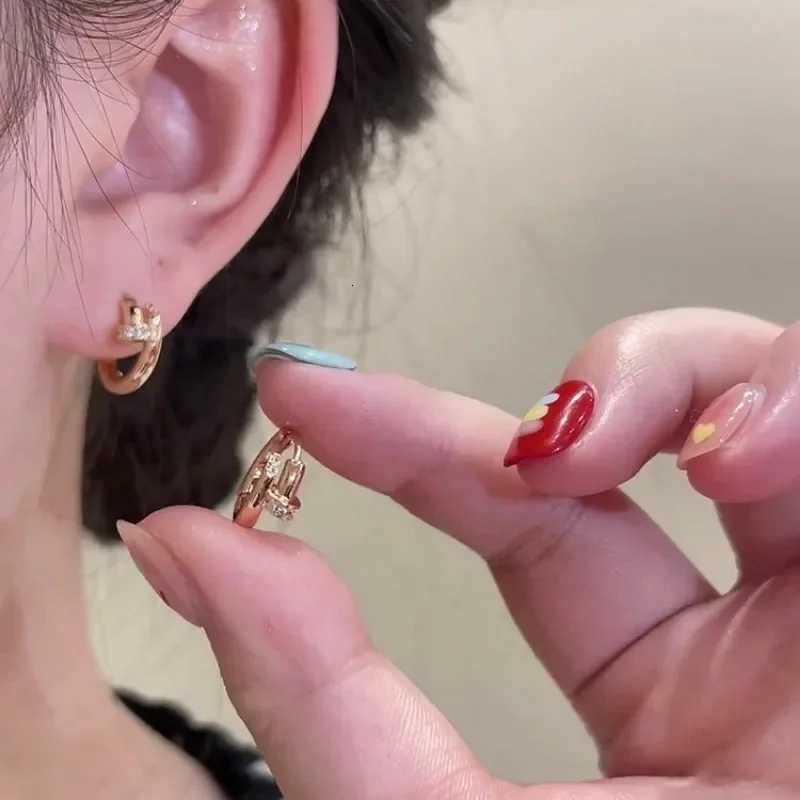 New High-Grade Zircon Metal Oval Gold Hoop Earrings Woman Korean Fashion Jewelry Simple Delicate Accessories For Party Girls K251209 H260129