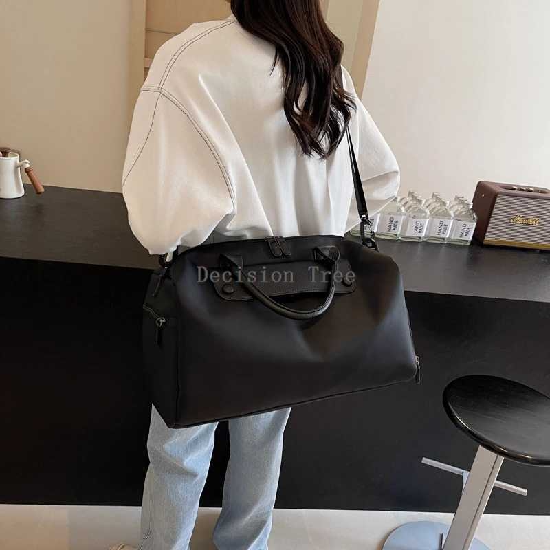 2025 new large capacity lage dry and wet separati with shoe storage wens daily fitness bag portable travel handbag a001 Y251209