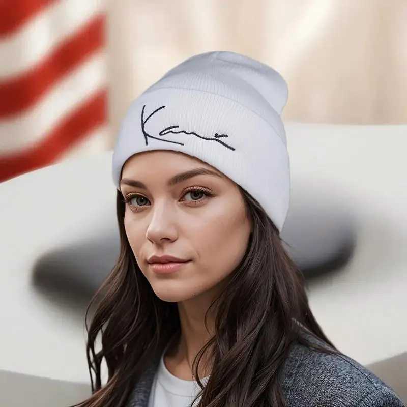 Luxury 1Pieces Karl Kani Retro Letter Embroidered Knitted Hat For Men And Women Winter Warmth Hooded Knitted Hat Mountaineering Hat Y251209