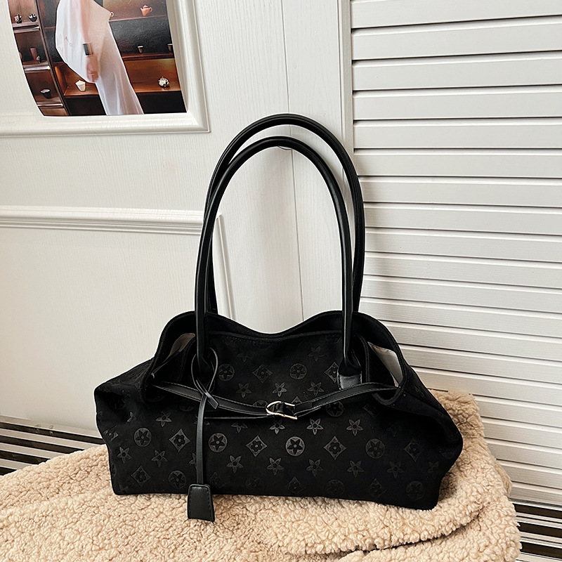 New Design Large Capacity Monogram Bag for Women 2025 Autumn/Winter New Shoulder Bag for Commuting Tote bag free shipping