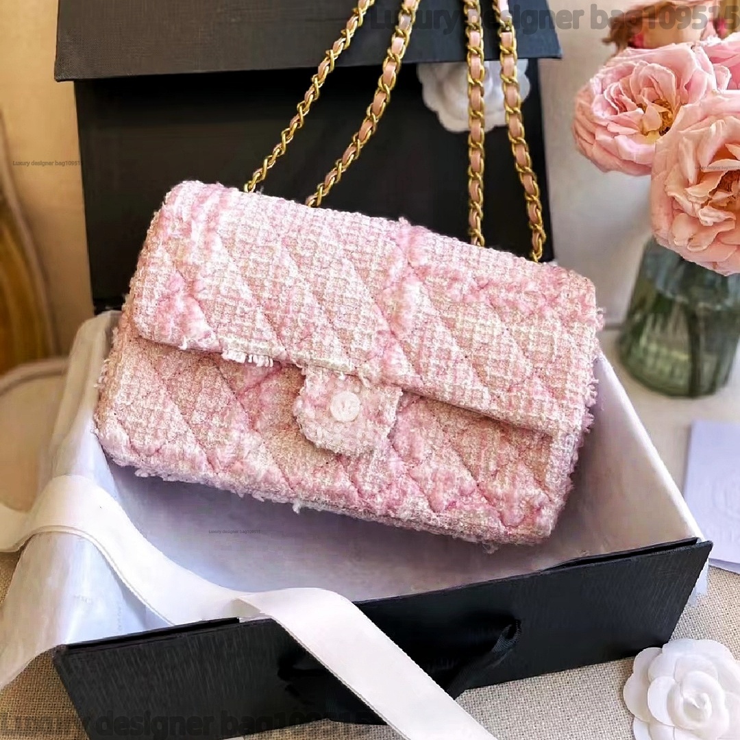 Womens Designer Tweed Bag Womens Mini cc bag Classic flap bag Quilted cc Buckle 25cm 20 cm Diamond Lattice Luxury Fashion Diagonal Cross Bag