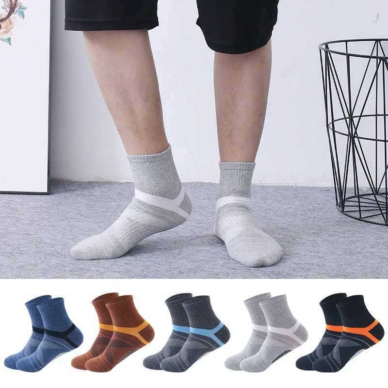 ZTOET High Quality 5Pairs / Lot Combed Cotton Mens Socks New Casual Breathable Active Socks Man Stripe Long Sock EU39-45T251209