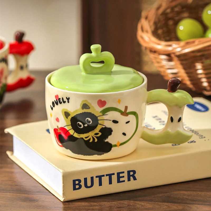 3D Apple g Creative Cat Ceramic Drinking Water Cup with Lid High-value Household Breakfast Cups Christmas Gift Drinkware H251209