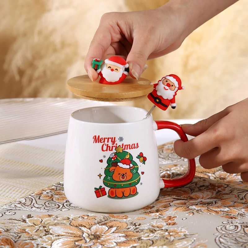 Hot-selling Christmas ceramic cups Christmas gifts cute covered spoon milk cups off coffee cups H251209