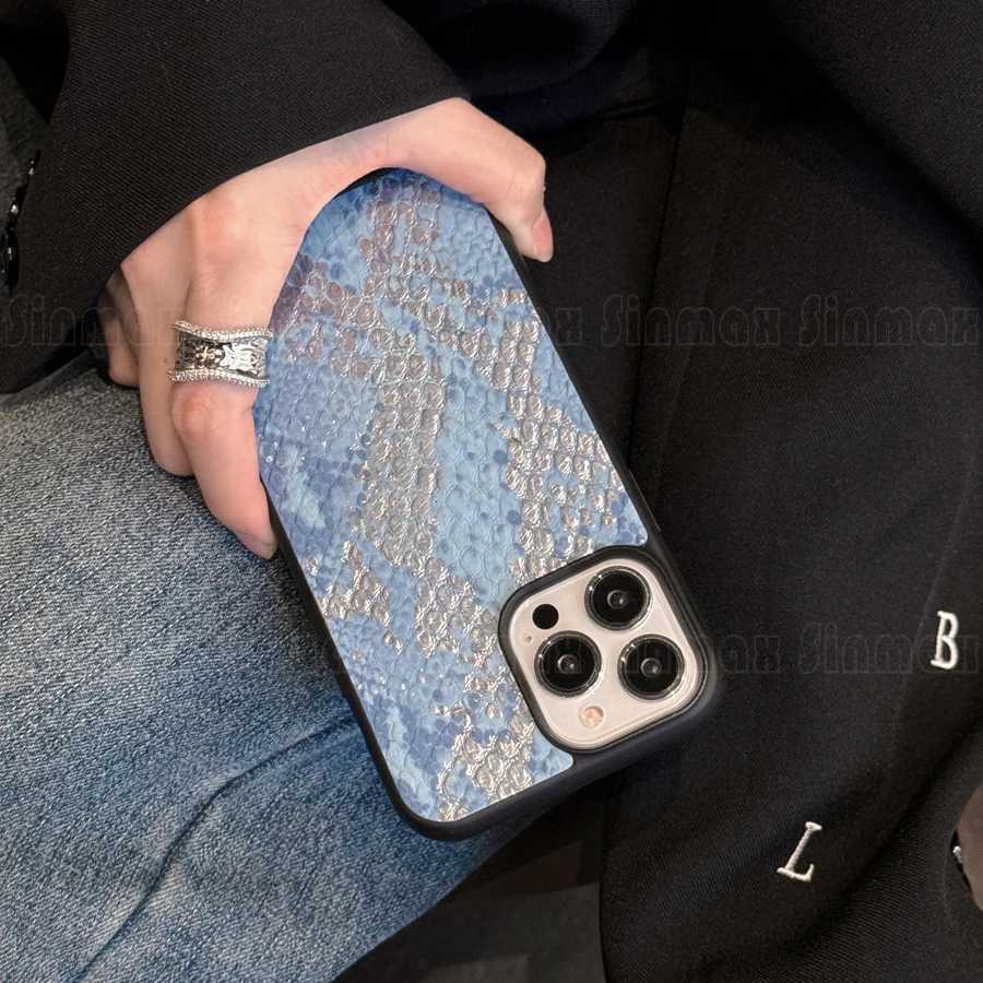 Fashion Snake Leather Grain Cell Phone Case for iPhone 17 Air 16 15 14 13 12 11 Pro Max X Xs Xr 8 7 Plus Protection Back Cover C251209
