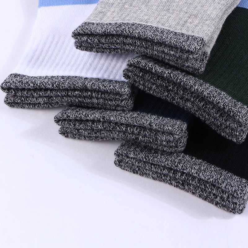 High Quality 5Pairs Mens Sports Socks Cotton Basketball Running Socks Comfortable Breathable Male Socks NewT251209