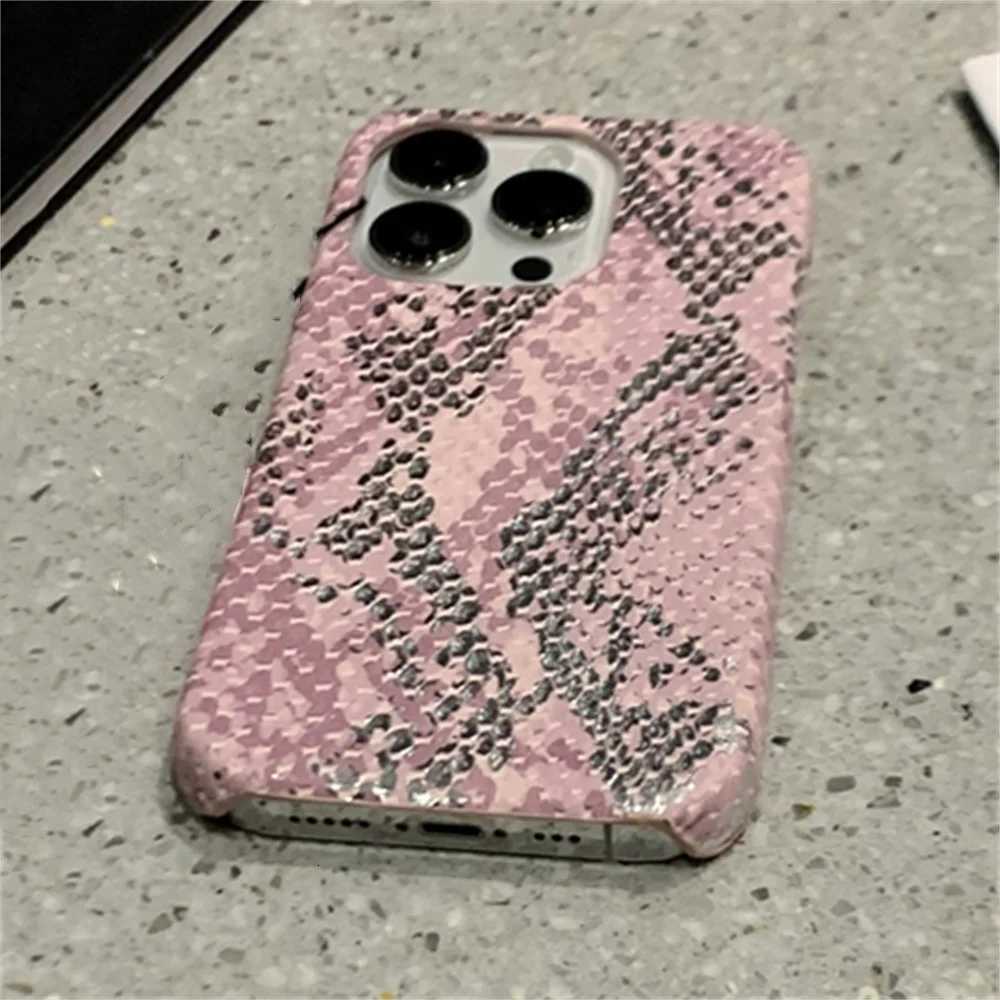 Luxury Glossy Snake Skin Print Leather Phone Case For iPhone 15 14 13 12 Pro Max Plus INS Glitter Camera Protection Soft Cover C251209